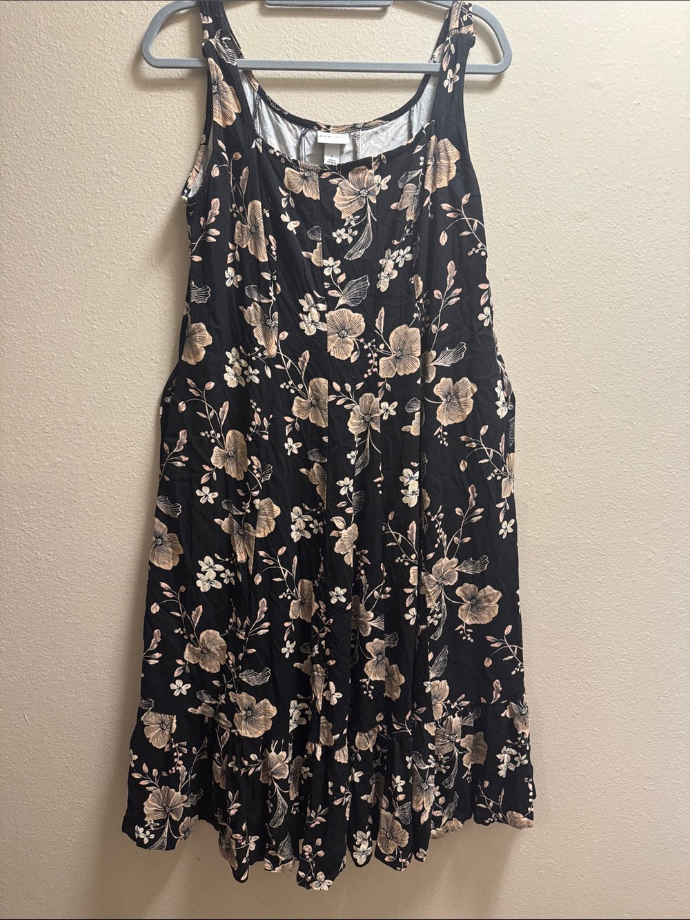 Ava & Viv Black Midi Dress with Cream Floral Print